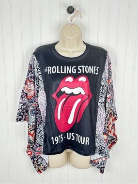 Rolling Stones Inspired Graphic Kimono Sleeve Top One Size Boho Band Tee